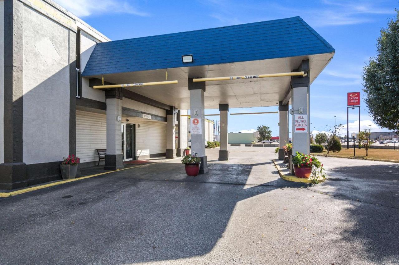 Econo Lodge Inn & Suites Терре-Хот Экстерьер фото